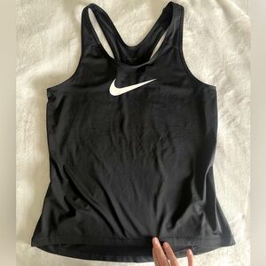 NWOT Nike Black Fitted Sleeveless Tank Top